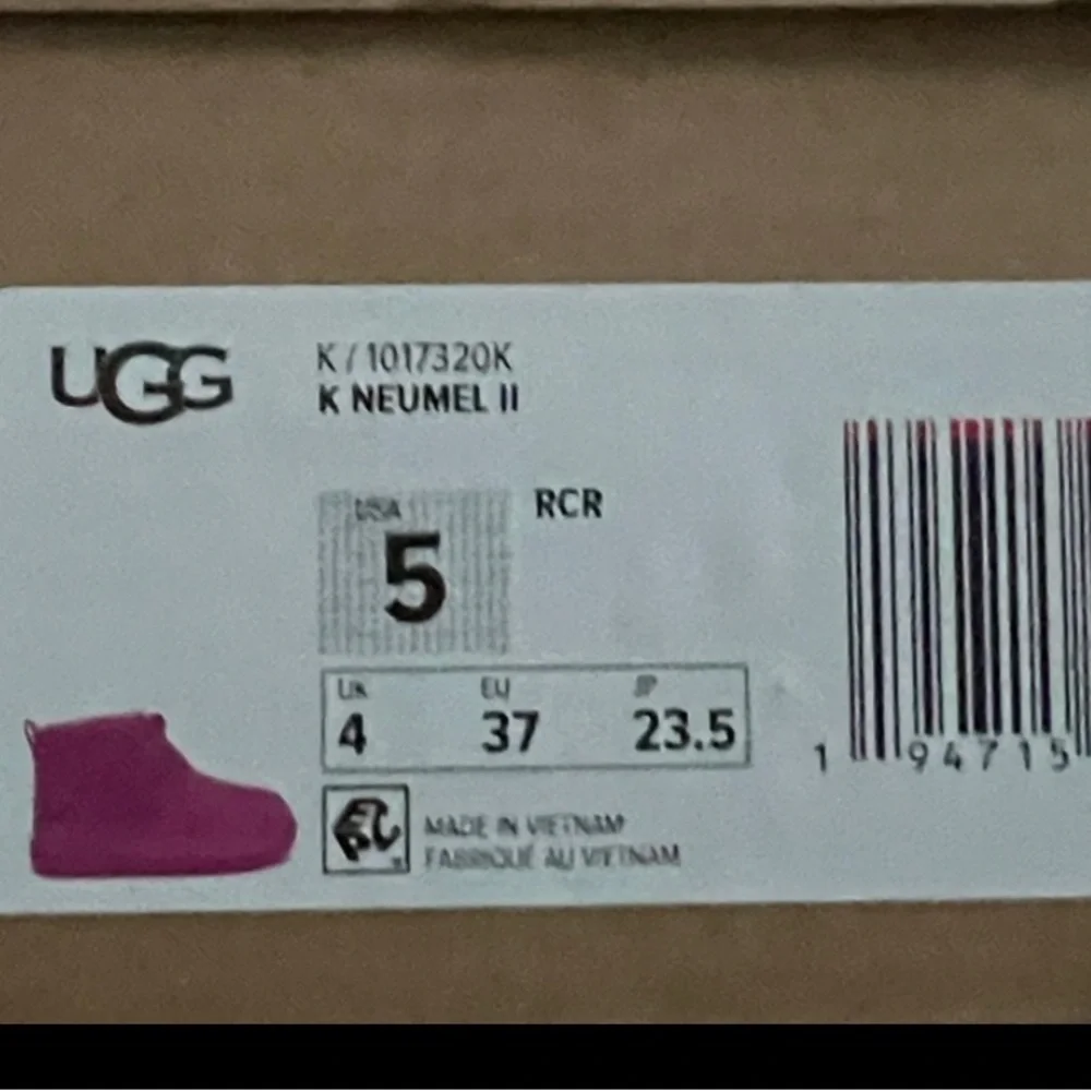 UGG® Kids' Neumel II Water Resistant Chukka Boot